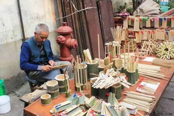 ̫���ܱ����ξ���